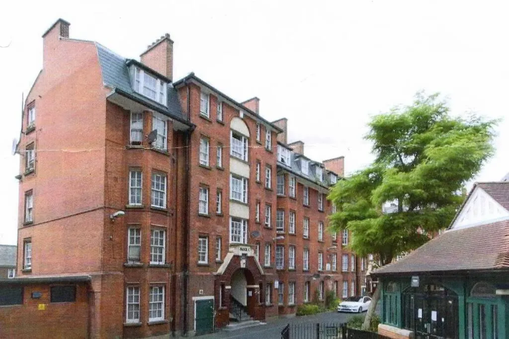 Central 1 Bedroom Apartment *Zone 1* Elephant And Castle London
