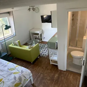  Apartment Hub 3 United Kingdom