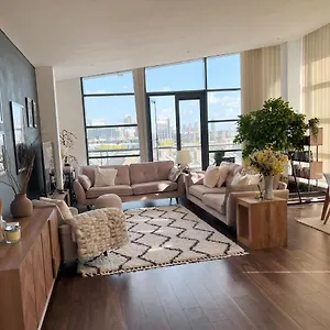  Apartment 3 Bedroom Stunning Penthouse United Kingdom