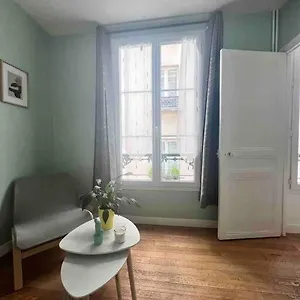  Apartment Super T2 Proche De Tour Eiffel France